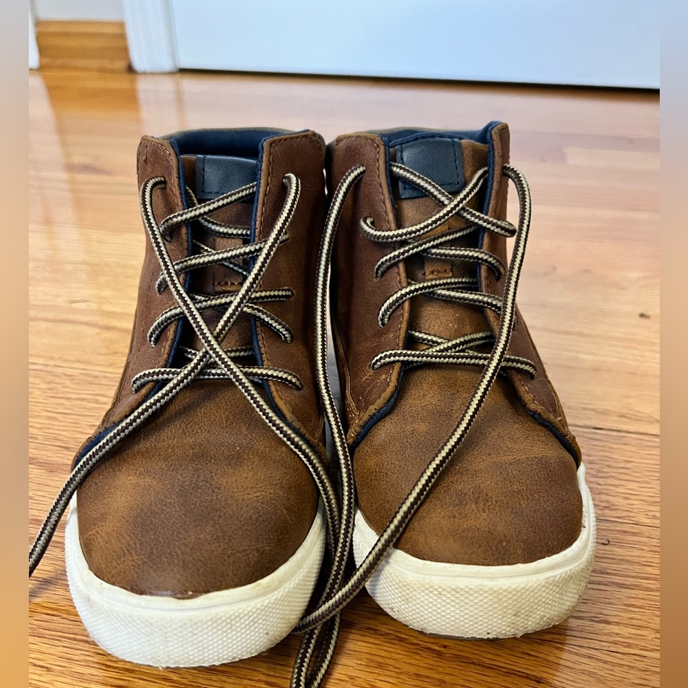Wonder nation boys boots faux larger size 2